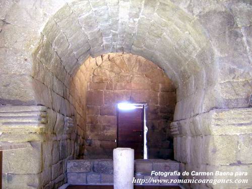 COLUMNA DE ALTAR EN LA CAPILLA DEL BRAZO NORTE